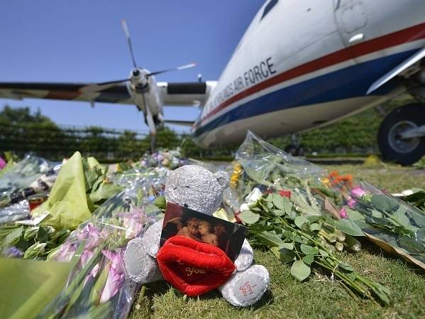Украина новости. Малайзийский самолет могли сбить украинские дезертиры