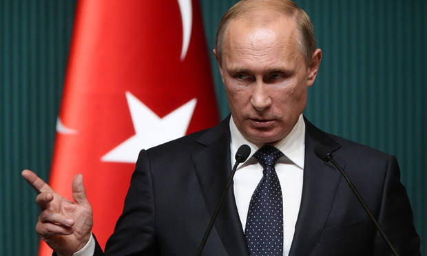 Путин поручил правительству запретить чартерные рейсы в турецком направлении