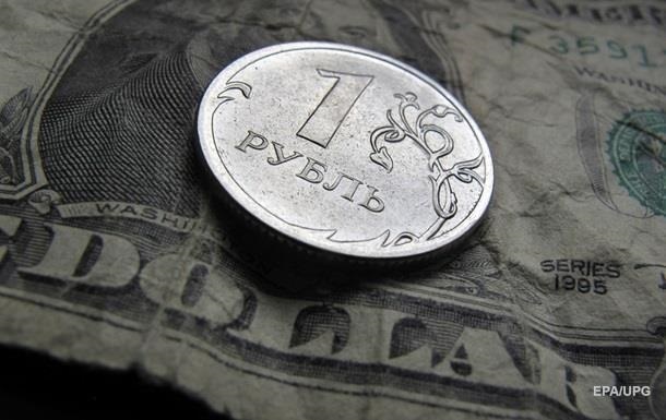 Курс рубля на 12 января побил рекорды 1998 года