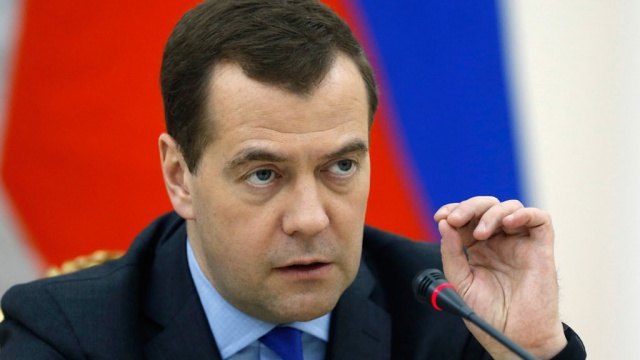 Медведев: «Не верьте тем кто обещает золотые горы»