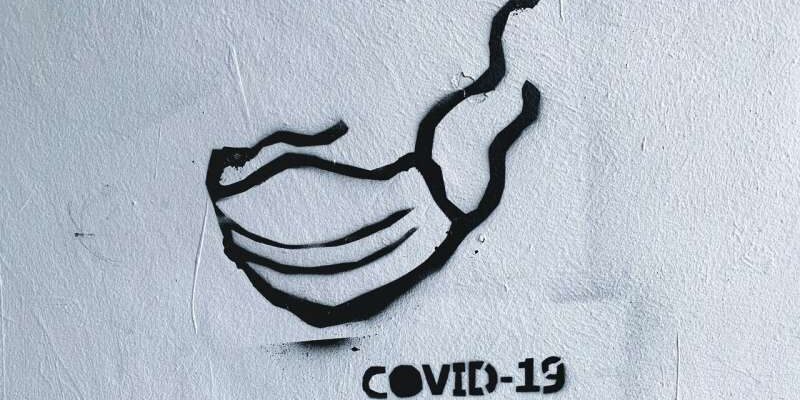 Исследование: простая гигиена полости рта может помочь снизить серьезность COVID-19